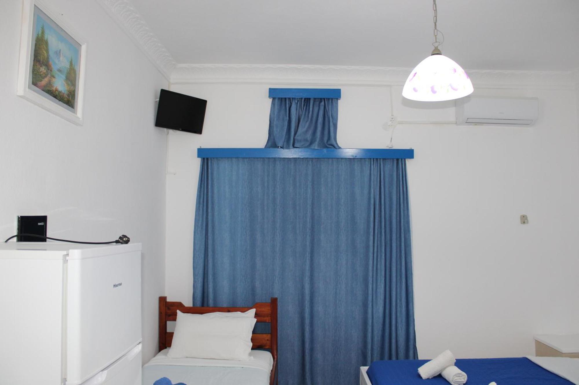 The Three Anchors Rooms Emporio  Экстерьер фото